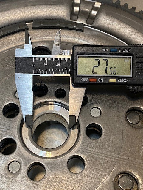 LUK 167074 Clutch Flywheel for Dodge Caliber SRT-4 2.4L-L4 | 415027510