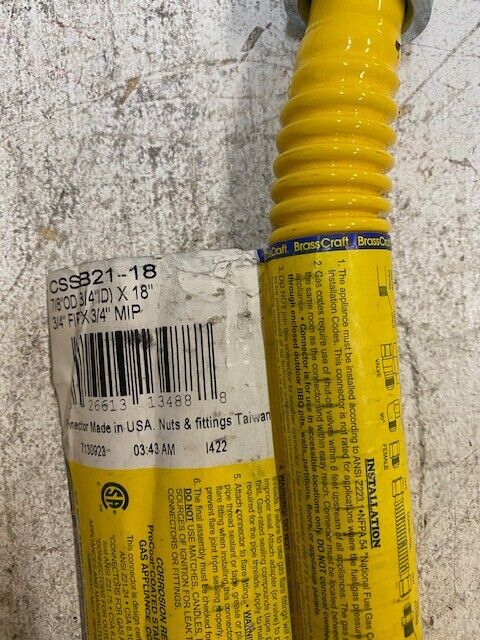 2 Qty of BrassCraft CSSB21-18 Yellow Stainless Steel Gas Connectors (2 Qty)