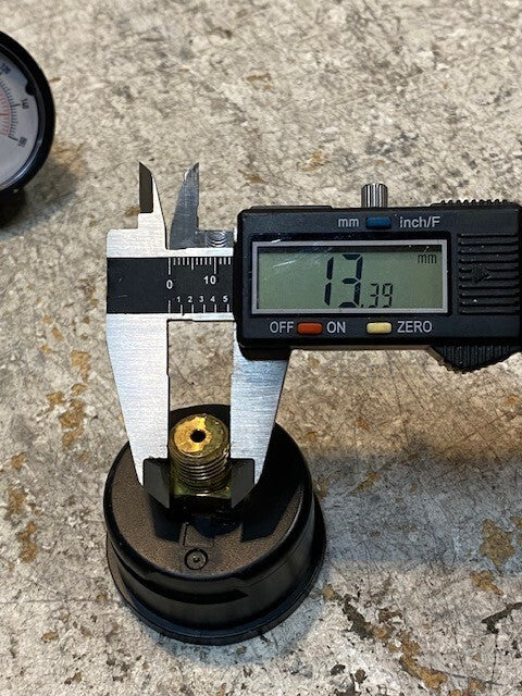 4 Quantity of Franklin Electrofluid 160 PSI Gauges (4 Quantity)