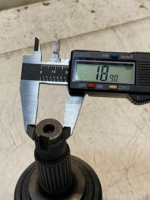 Constant Velocity CV Joint 19mm End 22mm Thread 26-Spline 27mm