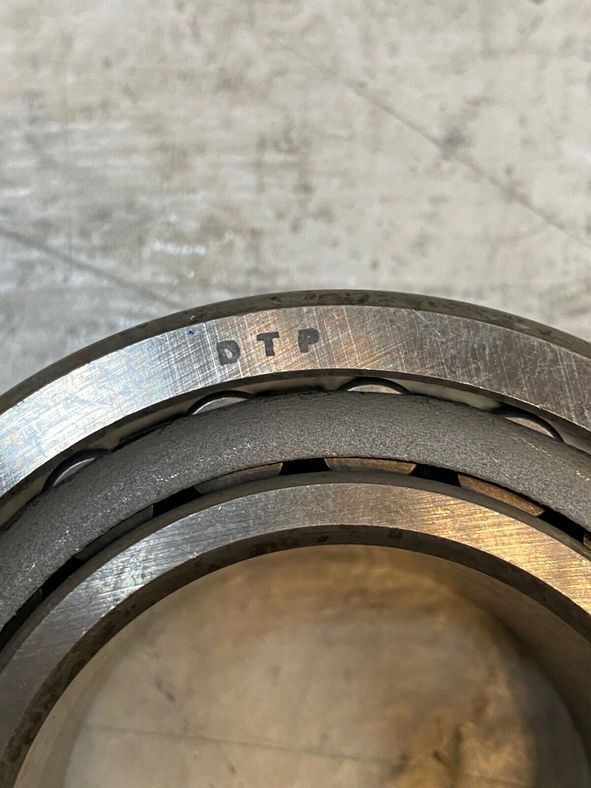 8 DTP 2074-1 Tapered Roller Bearings (8 qty)