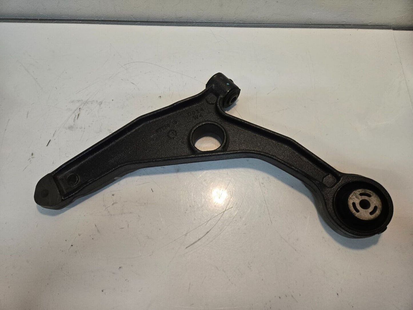 Lower Right Side Control Arm SPN032176 RH 171 0314 W4 for Chrysler Sebring