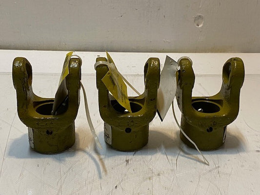 3 Quantity of Weasler Metric Yoke 802-6110 MPL 1-1/4" SH PIN (3 Quantity)