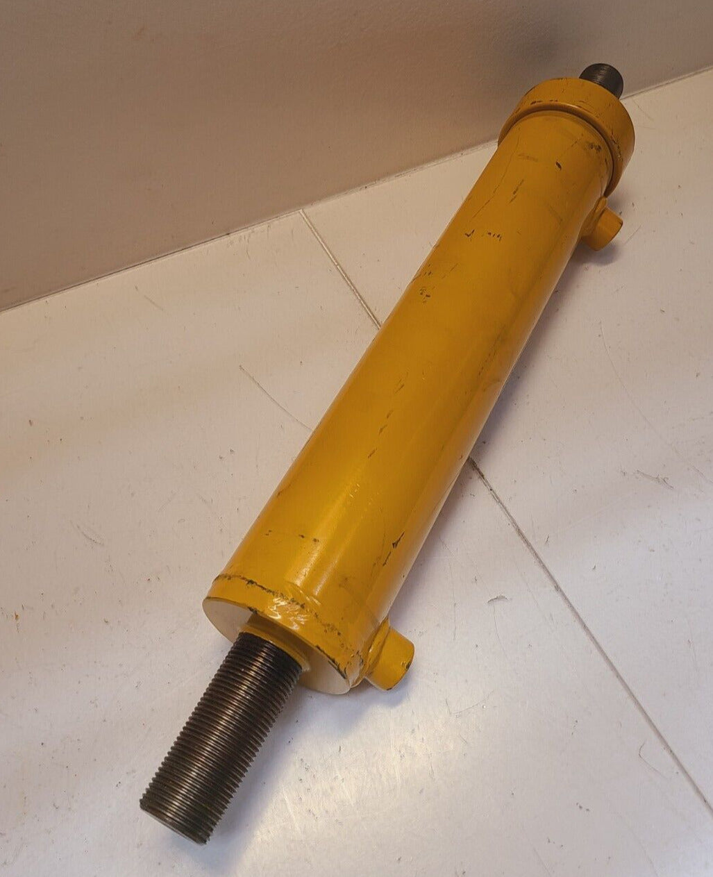 All Hydraulics Inc Hydraulic Cylinder 21" Long | 82mm OD | 29.2mm ID