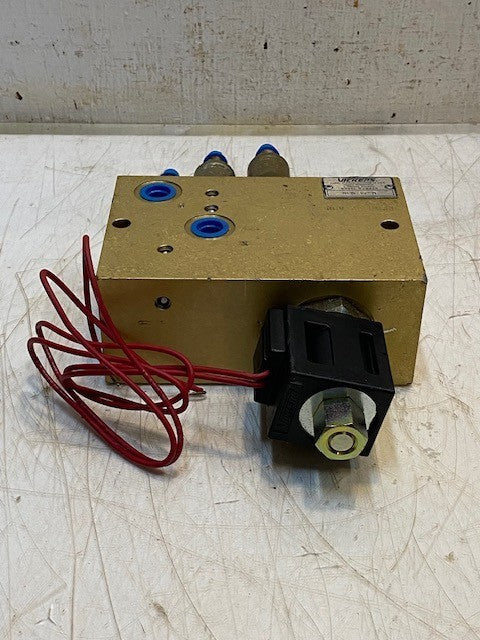 Vickers MCD-3740 Hydraulic Valve REV 2 633 | 02-178063 12VDC