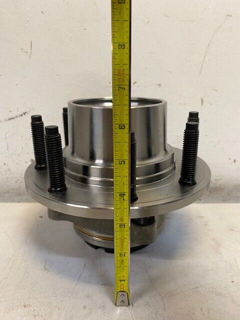 K515076 Wheel Hub & Bearing Assembly 8 x 170mm Bolt Pattern