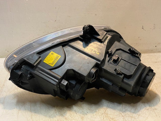 Volkswagen Golf Jetta GTI Left Driver Side Headlight Lamp 0302497271, 1305235861