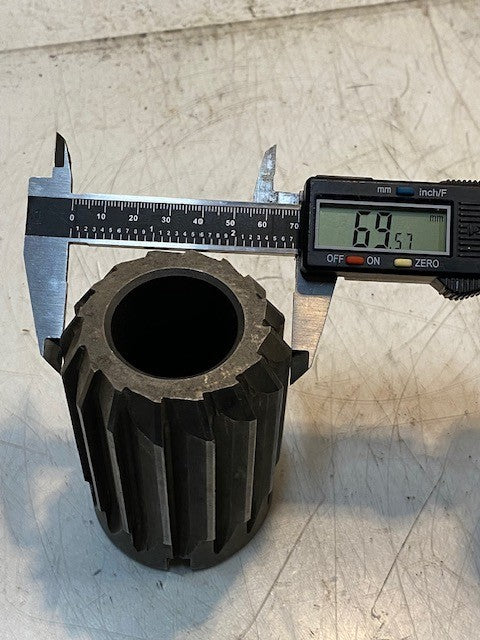 Shell Reamer 4" Long 2-1/2" Wide 37mm ID 70mm OD 16-Teeth