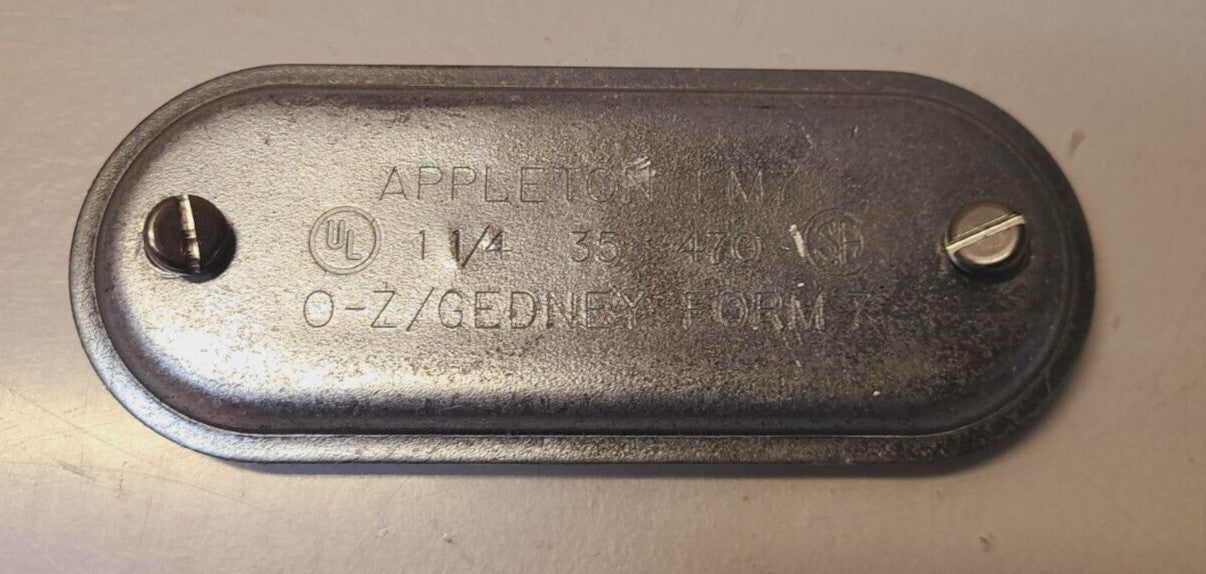 20 Quantity of EGS Appleton 1-1/4" Steel FM7 Blank Covers APP 470 (20 Qty)
