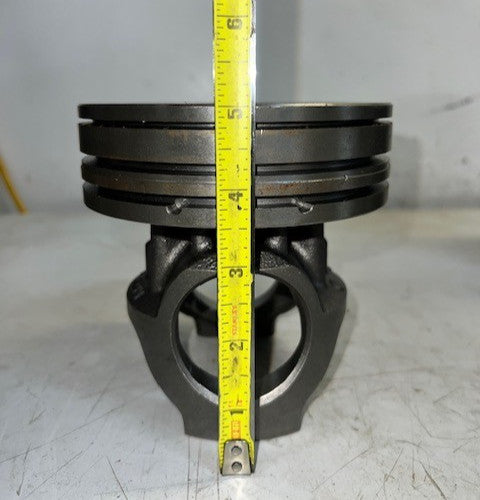 Detroit Diesel Series 60 Cylinder Liner 23523392 Piston Skirt & Piston Head Set