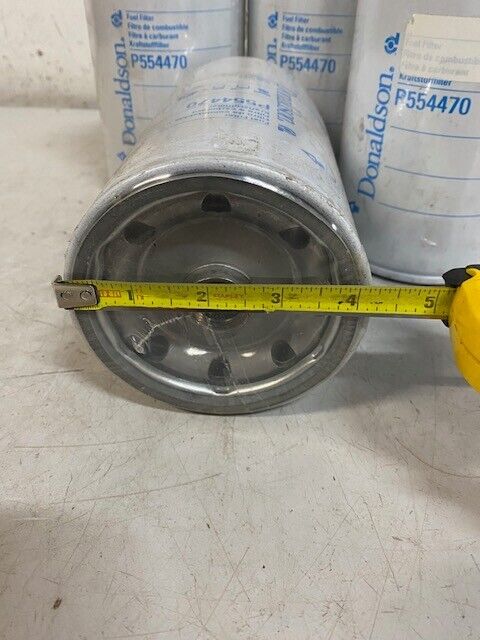 4 Quantity of Donaldson P554470 Spin on Fuel Filters (4 Quantity)