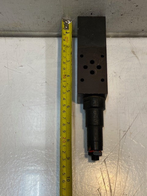 Husky Hydraulic Valve HPN673313 | ZDMV06PP2G