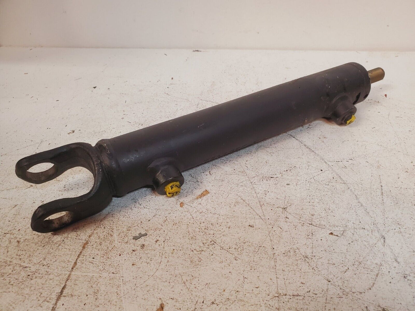 Hydraulic Cylinder T21125C-N TK (Slight Damage)