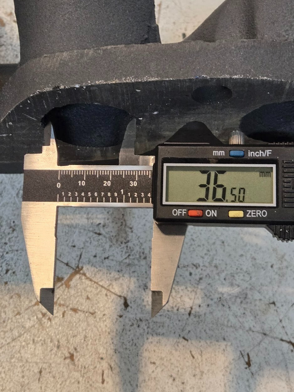 Exhaust Manifold M-5001 for Farmall 358308R11