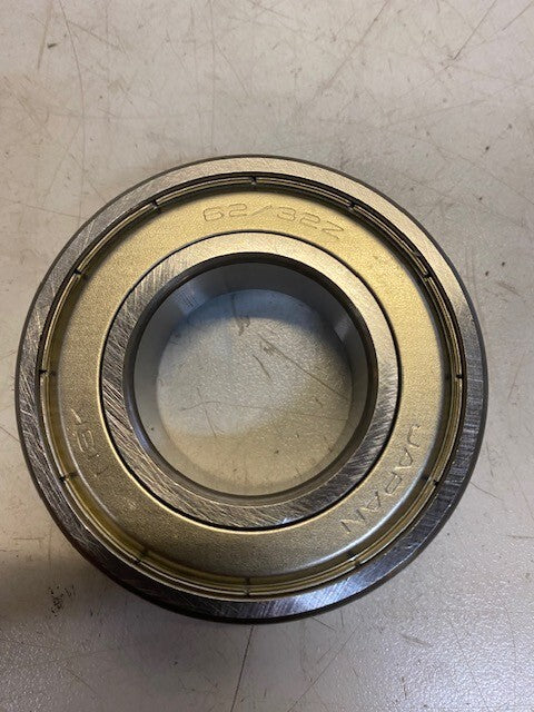 NSK Bearings 62/32ZZ Single Row Ball Bearings Rubber Sealed 32x65x17 mm