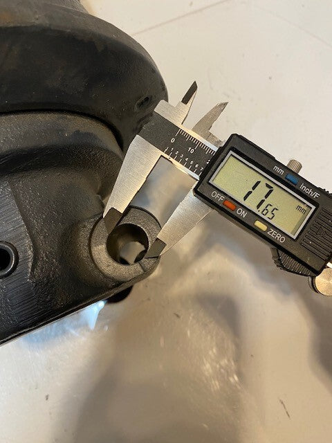 Trac Bottom Track Roller for Excavator 25622 | 13" Long 7-1/2" Dia. 18mm Holes