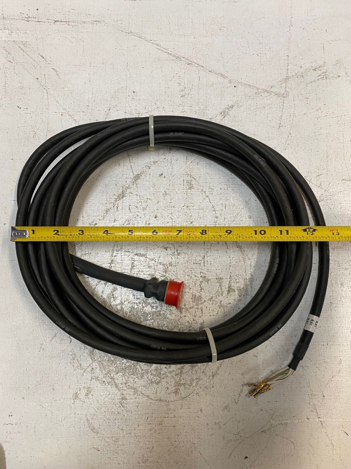 EMD 9513207 Cable & Adapter