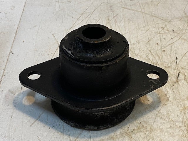 Engine Rubber Cabin Mount Isolator Metal Subframe Bushing 27mm Bore 7-3/4" Long