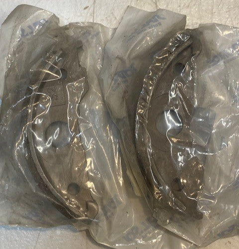 2 Quantity of Total Source Brake Shoes ACRJ0/00 | CR087478 (2 Quantity)