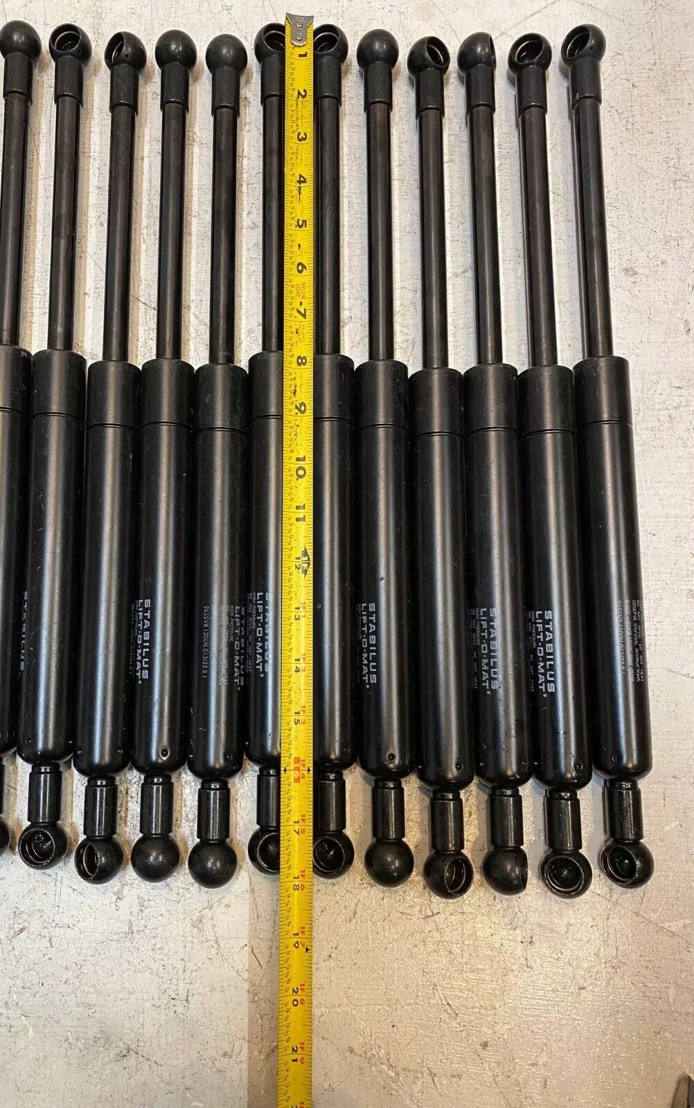 12 Quantity of Stabilus Lift-O-Mat Gas Struts 9655VR | 1200N | 013/22B1 (12 Qty)