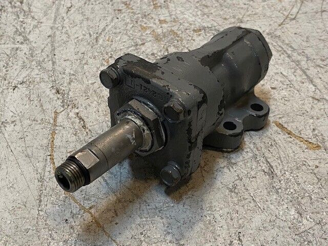 Salem Line Hydraulic Pump 2421-1 | 7"x3"x3"