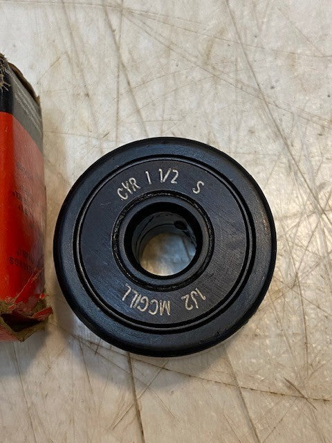 McGill CYR 1 1/2 S Cam Follower Cam Yoke Mount Roller Bearing 12x38x24mm