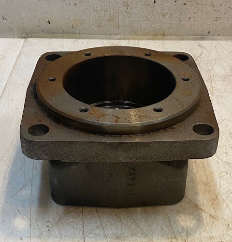 Hydraulic Motor Housing Mounting Flange 2K28 | 109mm Bore