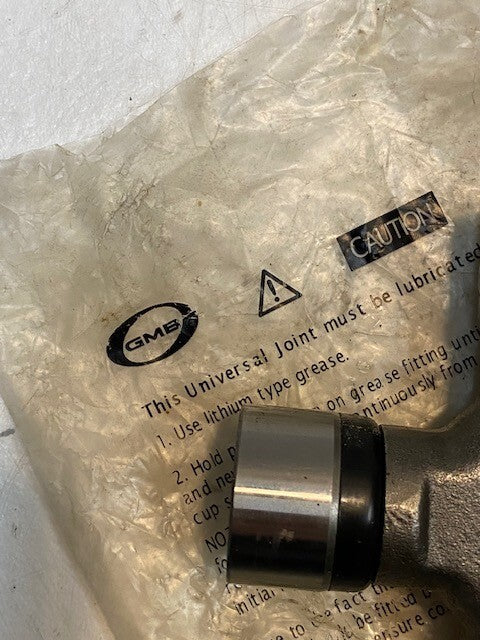 GMB Universal Joint 3H | 4-1/8" Wide 30mm Ends