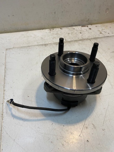 Front Wheel Bearing & Hub Assembly PCAP 513204 B25 | 30mm Bore 47mm Bore