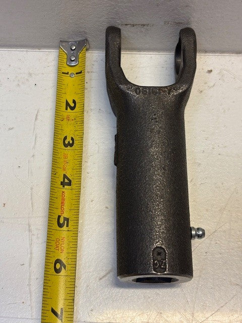 Weasler PTO Yoke 3/4" Square Slip Sleeve Yoke U/J Size 31/32" x 2 3/16"