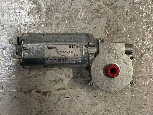 Nidec Worm Gear Motor 404.15V 33 2253 2000 24V 211214G