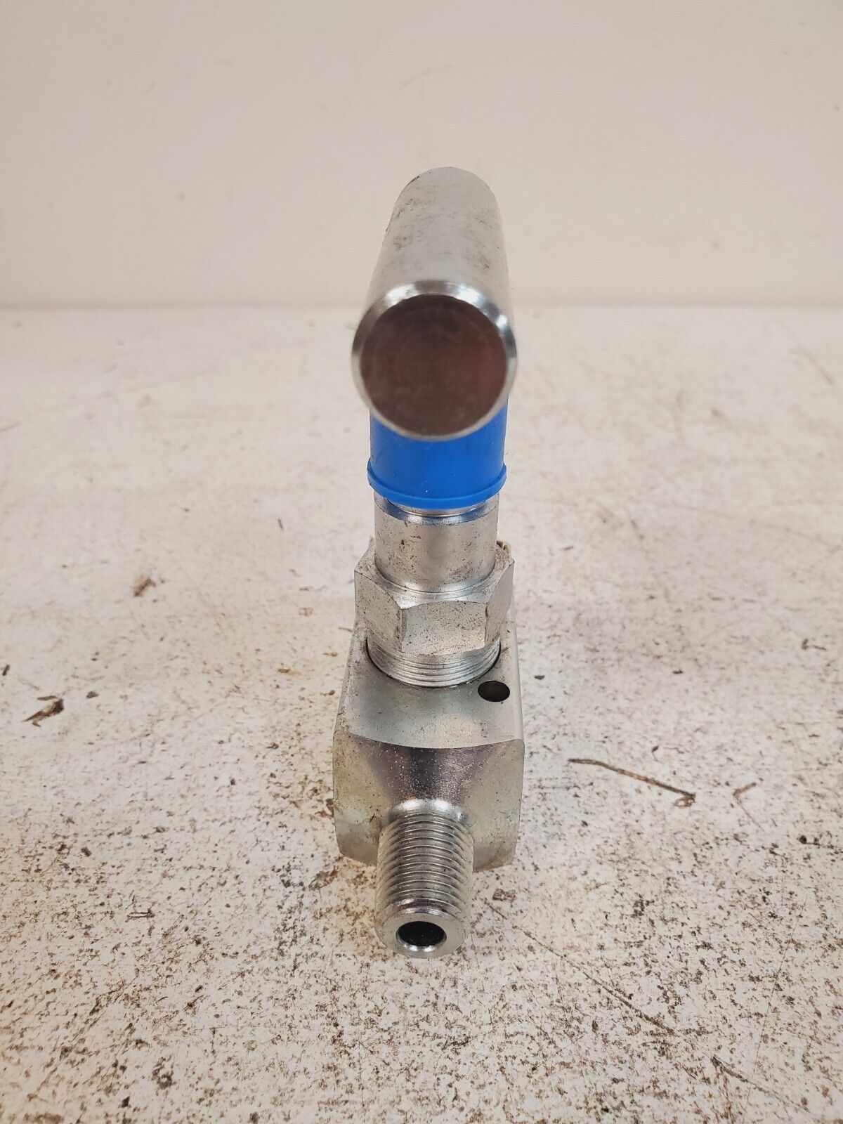 KF Industries Needle Valve 1/4" 25-145 | 6000 PSI