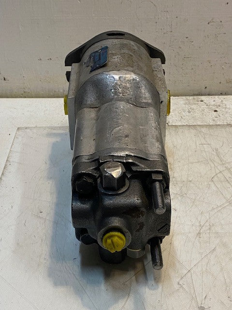 Sauer Danfoss Hydraulic Pump 16-02-052-909 | VB6