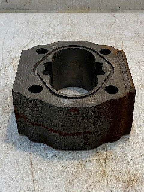 Hydraulic Gear Pump Housing Body 44mm Bore 5-3/4" x 6" x 2-3/4"