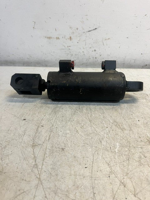 Left Handed Hydraulic Cylinder Assembly For Forklift 12  Length 66.73mm Cyl Dia.