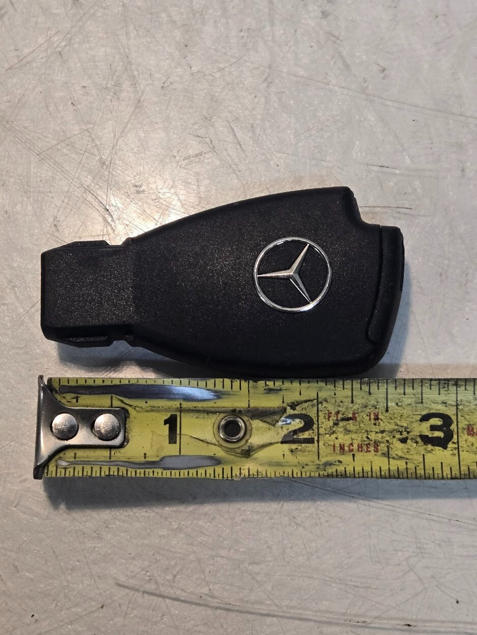7 Quantity of Mercedes-Benz Smart Key Fob 3+1 Buttons | No Key Blade (7 Qty)