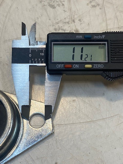 6 Quantity of 2-Bolt Flanges w/ 6304-2RS Bearings (6 Quantity)