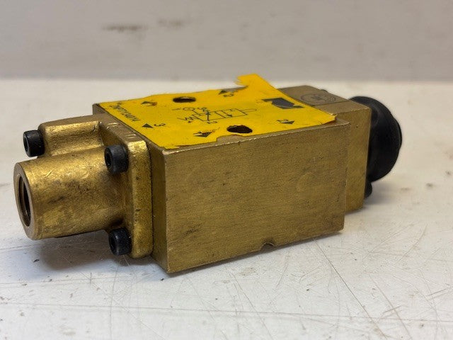 Nucon Pneumatics Poppet Valve 1/2" ID Port Size | ZNPT/1340/14