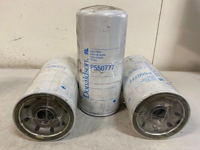 3 Quantity of Donaldson P550777 Oil Filters (3 Quantity)
