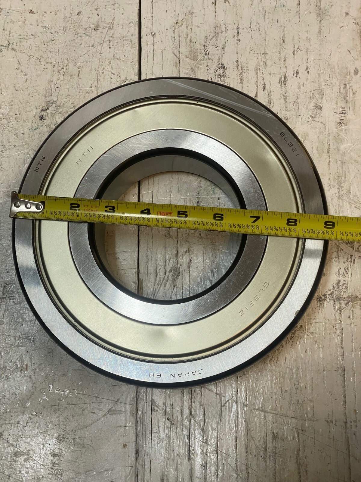 NTN BL321 Single Row Ball Bearing 105 mm  ID, 225 mm OD, 49 mm Width