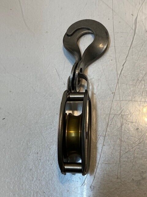 Royson 02154 Maritime Sailing Single Pulley with Scissor Hook