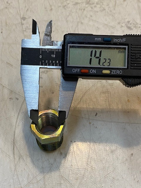 16 Quantity of Hex Pipe Bushing Adapters 28mm Long 21mm Thread 14mm ID (16 Qty)