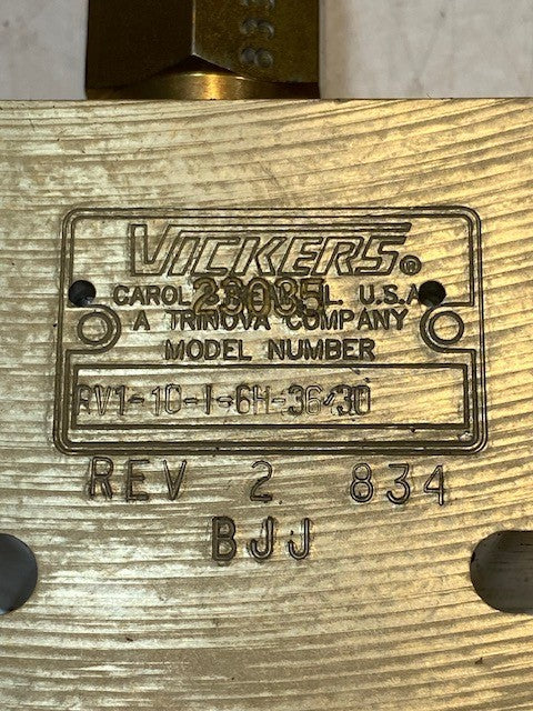 Vickers RV1-10-I-6H-36/30 Hydraulic Valve Block Assembly RV1-10-I-0-36/30
