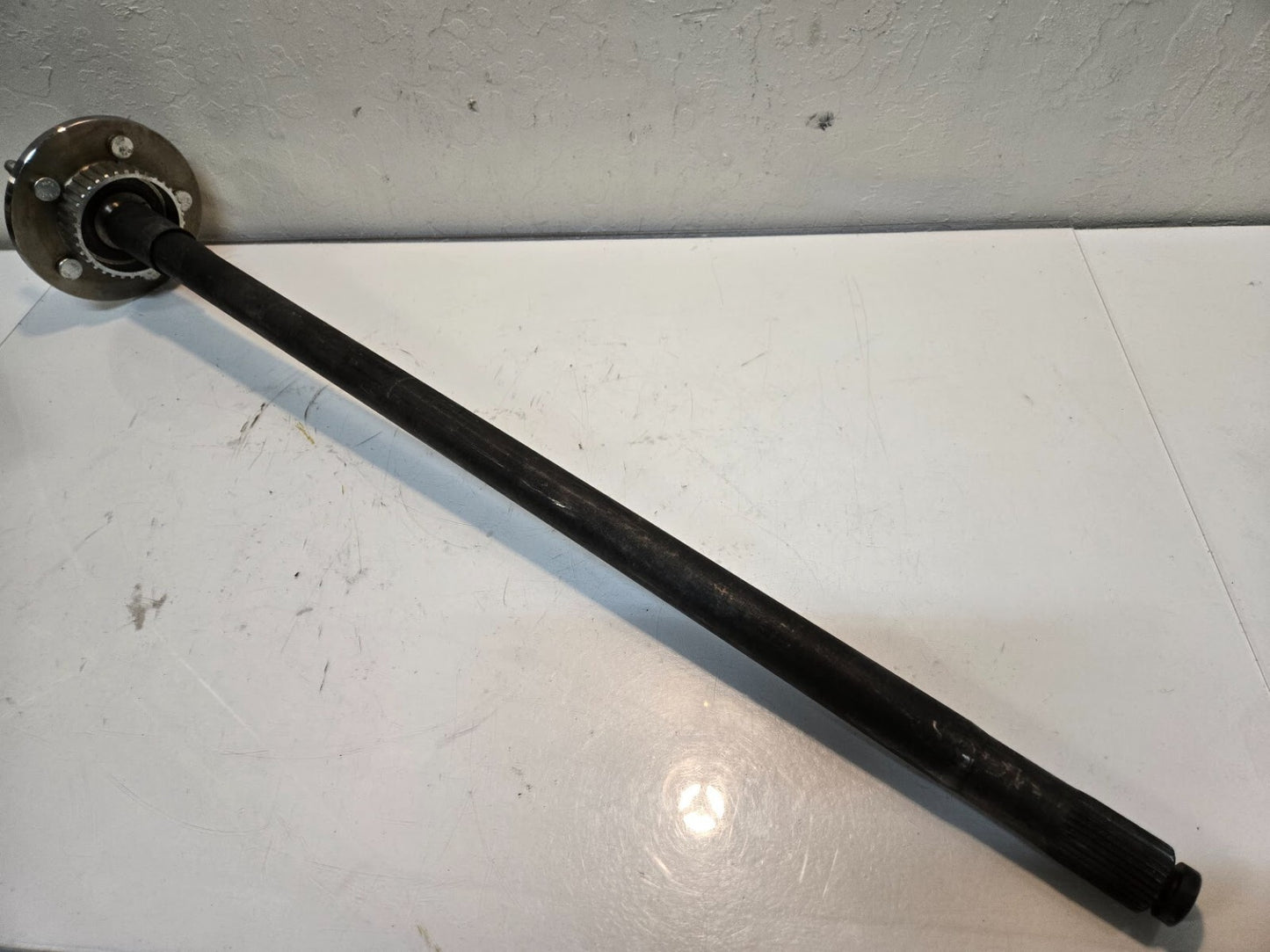 Axle Shaft 4310413-R | 29013 | 53153 | 36" Long 5x114mm Bolt Pattern 31 Spline