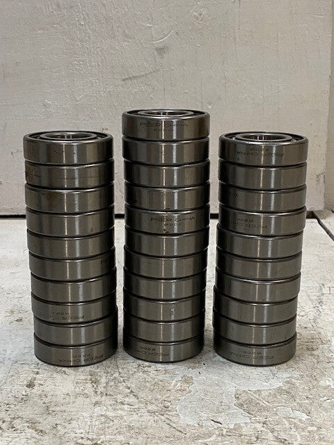 31 Qty of Peer 6206 China 16x30x62mm Deep Groove Ball Bearings (31 Quantity)