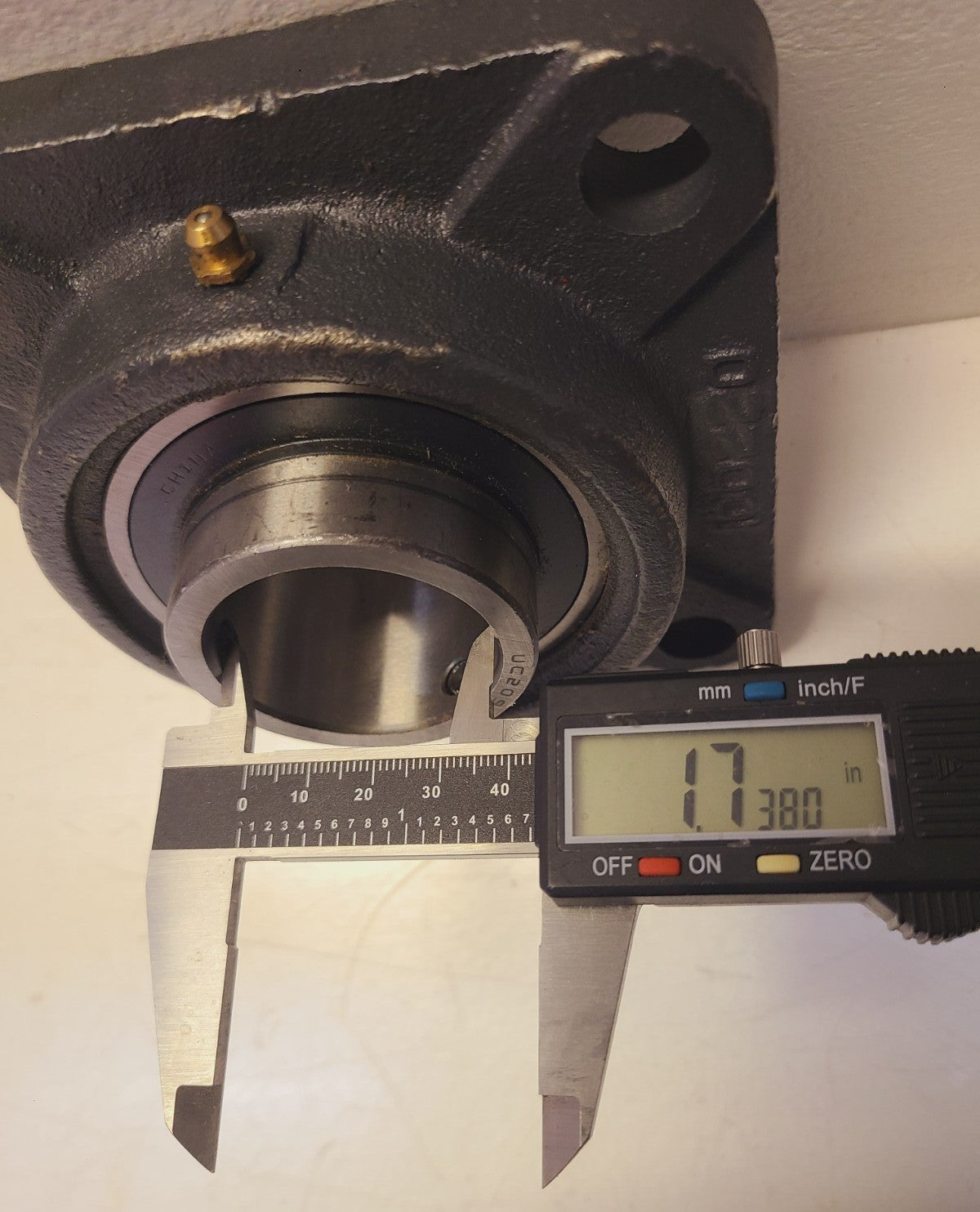 SST 4-Bolt Flange Mounted Bearing F209NA | 100220 | 1-3/4" |  UC209-28
