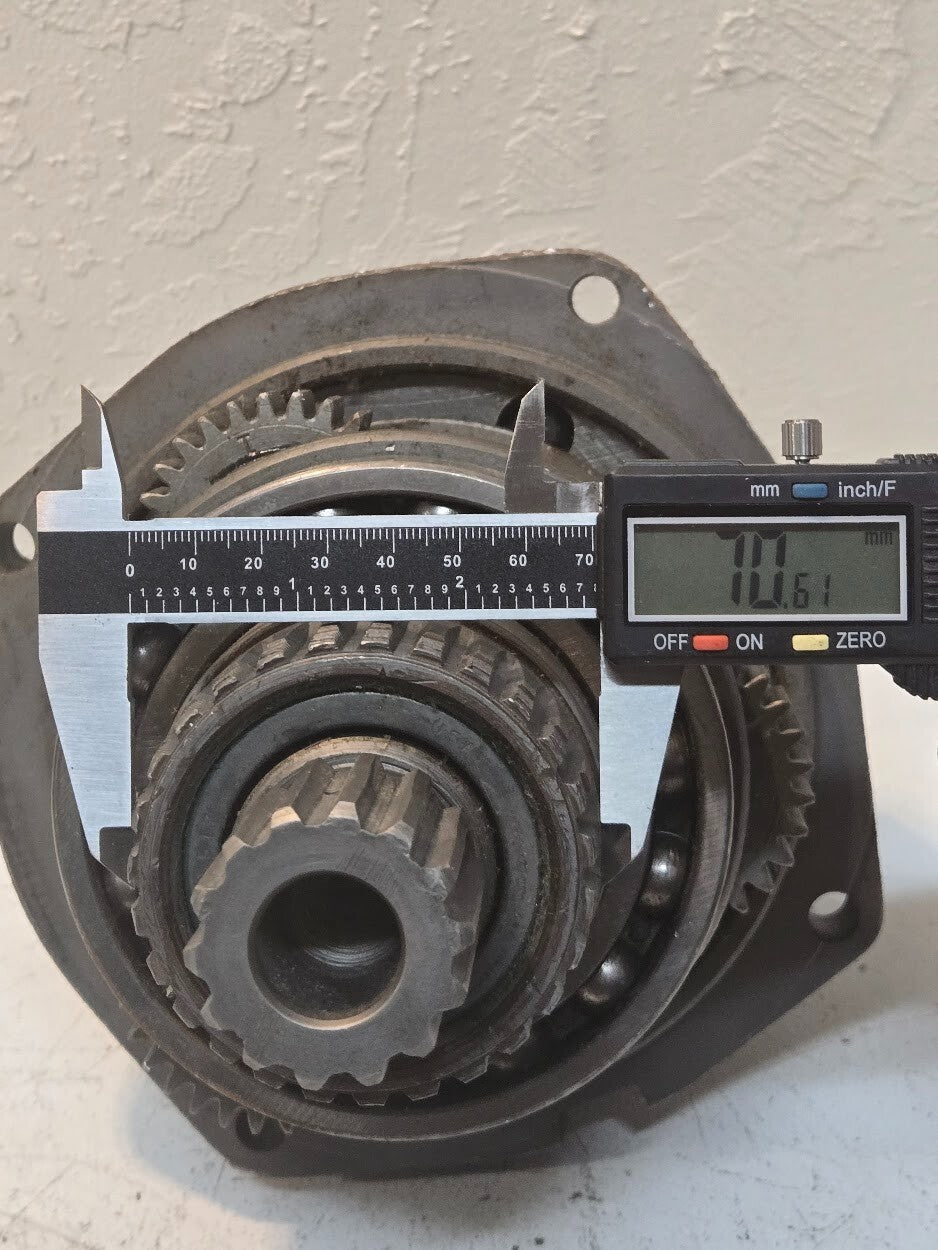 Transmission Planetary Gear Set and Cage 360643R1