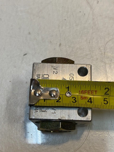 Hydraulic Pneumatic Oil Contorl Shuttle Valve 059905005 | 40000 | SV45-4T