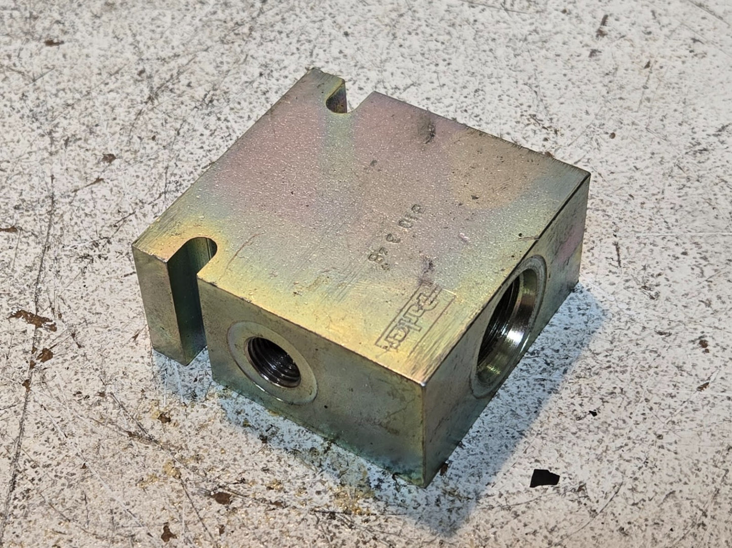 2 Quantity of Parker B10-3-4B Standard Bodies (2 Quantity)