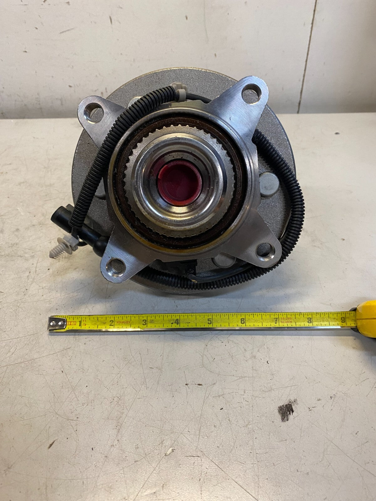 Moog Wheel Bearing And Hub Assembly 515119 | 6x135mm Bolt Pattern